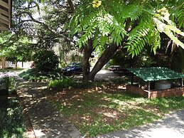 2 Bed Apartment With Ensuite Kitchenette- 2071
