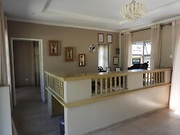 2 Bed Apartment With Ensuite Kitchenette- 2071
