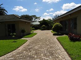 2 Bed Apartment With Ensuite Kitchenette- 2071