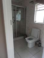 2 Bed Apartment With Ensuite Kitchenette- 2071