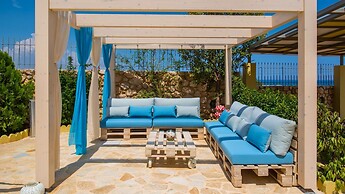 Azzuro Villa