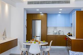 Mackenzie Castella Beachfront Suite