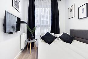 Modern Apartment Close to the Old Town