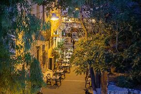 Superb Central Athens Suite With Rooftop Perfect for 5 Guests 85sqm