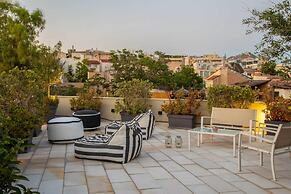 Superb Central Athens Suite With Rooftop Perfect for 5 Guests 85sqm