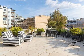Superb Central Athens Suite With Rooftop Perfect for 5 Guests 85sqm