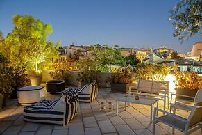 Superb Central Athens Suite With Rooftop Perfect for 5 Guests 85sqm