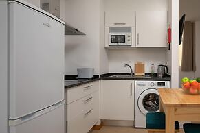 Ribeira das Casas Apt 3F by Homie