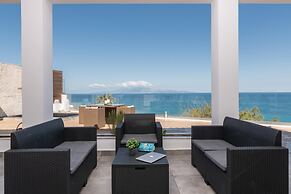 Luxury Villa Cavo Mare Meltemi With Private Pool Jacuzzi