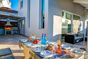 Luxury Villa Cavo Mare Thalassa With Private Pool Jacuzzi