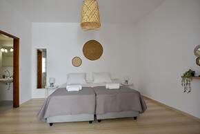 Eva Studios 11 in Agia Pelagia