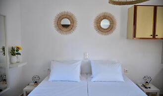 Eva Studios 11 in Agia Pelagia