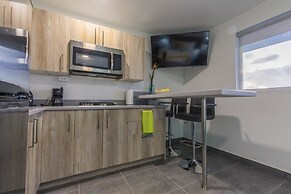 Turibana Plaza Suite 14