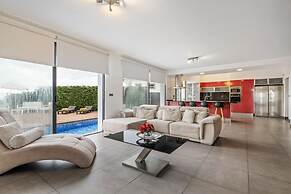Villa Beausoleil by Homie