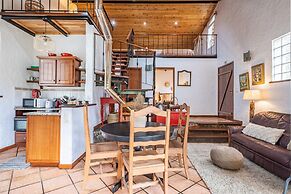 Ivy Cottage by Homie
