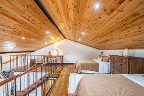 Ivy Cottage by Homie