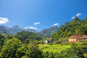 Vila do Largo B by Homie
