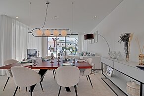 ONE SIX Villa in Vilamoura