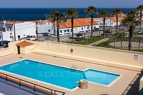 Sunset Apartment by Acasadascasas