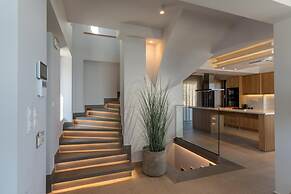 Villa Onyx - With Private Heated Pool