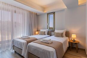 Villa Onyx - With Private Heated Pool