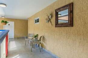 Turibana Plaza Suite 8