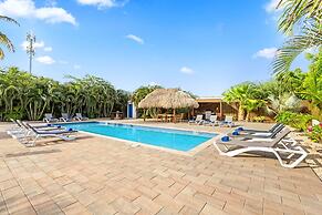 Turibana Plaza Suite 8