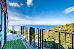 Ocean Panorama House by Homie