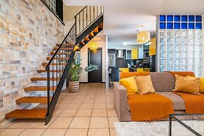Ocean Panorama House by Homie