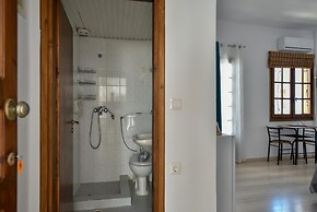 Eva Studios 10 in Agia Pelagia