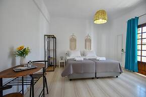 Eva Studios 10 in Agia Pelagia