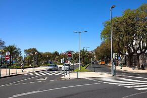 Ribeira das Casas Apt 2D by Homie