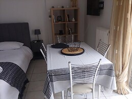 Saronikos in Piraeus