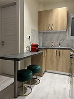 Koukaki Gem in Athina