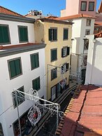 Ribeira das Casas Apt 1A by Homie