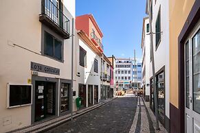 Ribeira das Casas Apt 1A by Homie