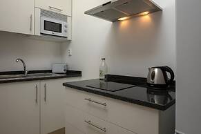 Ribeira das Casas Apt 1A by Homie