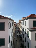 Ribeira das Casas Apt 1A by Homie