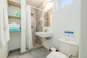 Turibana Plaza Suite 7