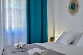 Apartments for 4 1st Floor