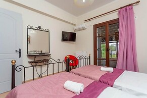 Villa Bora With Private Pool