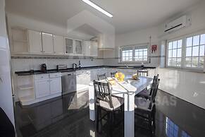 Moinho D Ouro Residence by Acasadascasas
