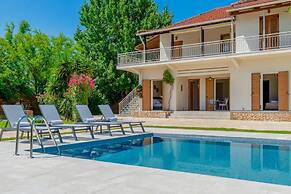 Villa Agricola With Private Swimming Pool