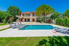 Villa Agricola With Private Swimming Pool
