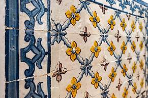 Nomad s Downtown Lisbon - 3bdr Tiled Walls