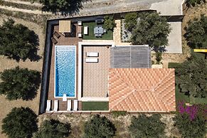 Villa Vera - With Private Pool Jacuzzi