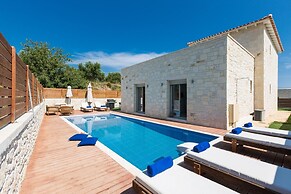 Villa Vera - With Private Pool Jacuzzi