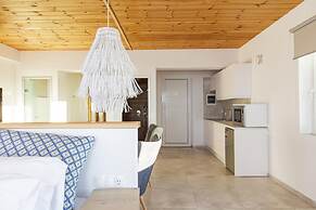 Mandana Villa - With Heated Pool Jacuzzi