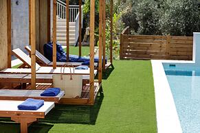 Mandana Villa - With Heated Pool Jacuzzi