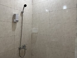 Hotel X